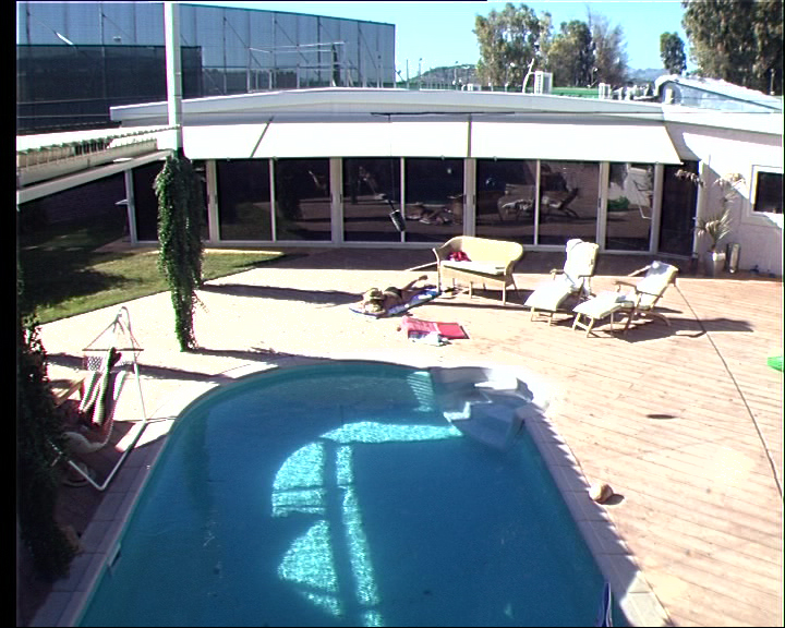 Σπίτι The Wall)