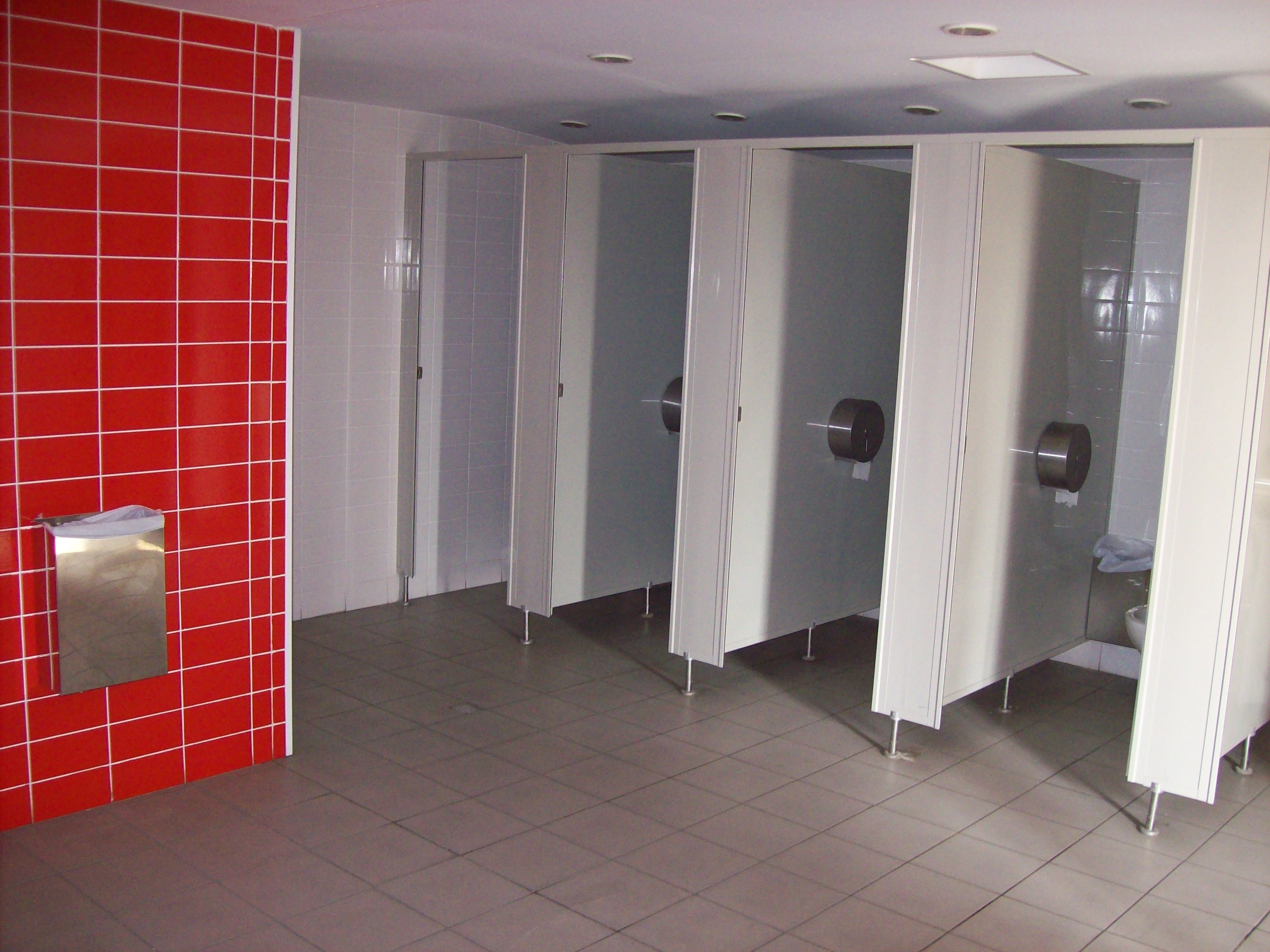 Γήπεδο Καραϊσκάκη)